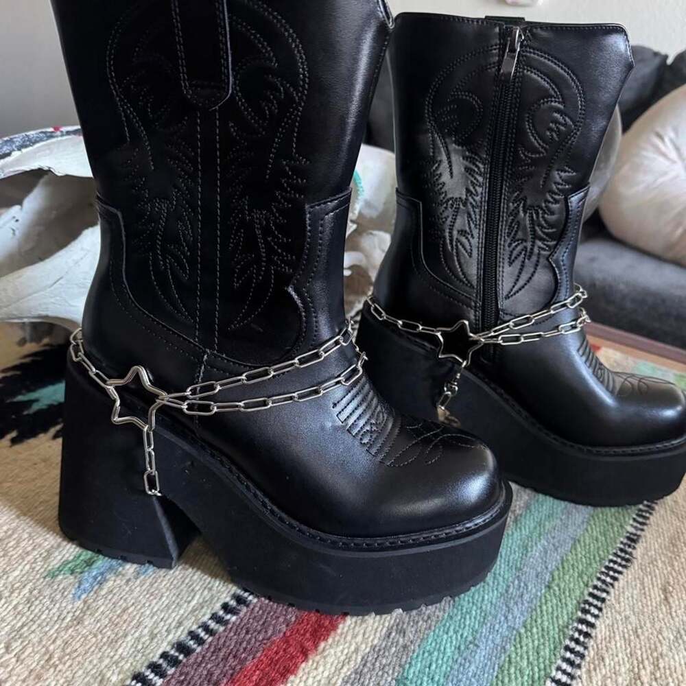 Custom Goth Star Chain Boot Harness Accessory - Picture 5 of 5